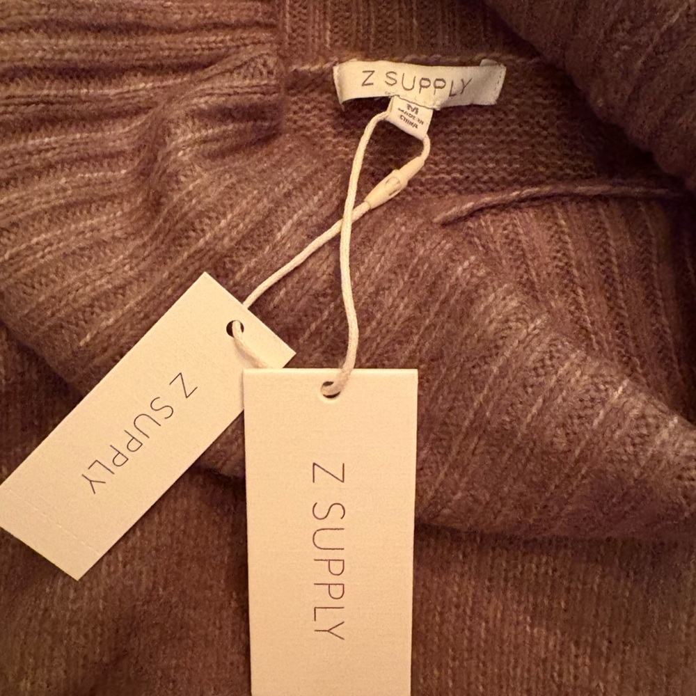 Z Supply Ursa Turtleneck Cropped Sweater Top l Color: Martini l Size: Medium NWT - Picture 13 of 13